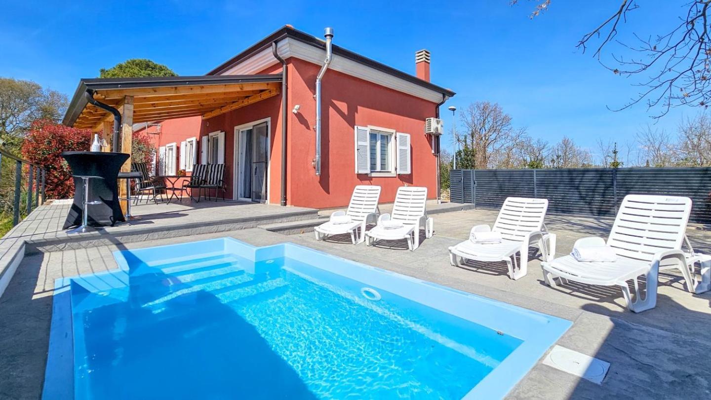 Villa Casa Lutoma Kmeti Exterior foto